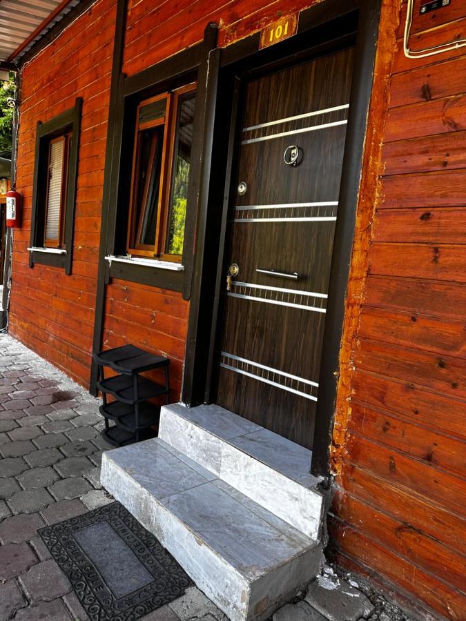 Maneviga Cafe & Apart Aparthotel Uzungöl Luaran gambar